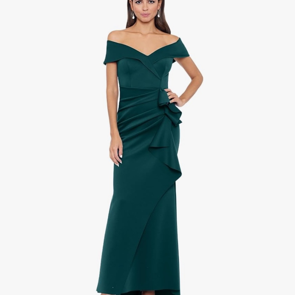 Elegant Off-Shoulder Green Evening Dress